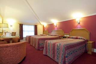 Отель Harcourt Hotel Дублин Трехместный номер (Максимальное размещение: 4 человека)-2