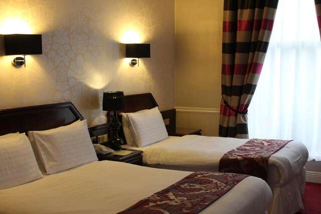 Отель Harcourt Hotel Дублин-13